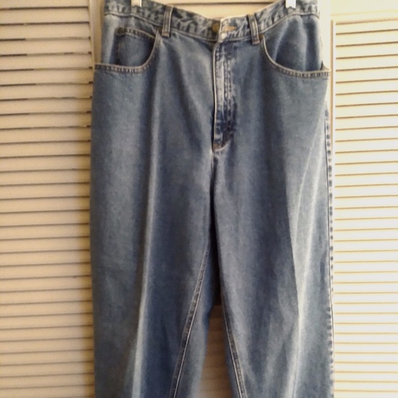 Liz Claiborne Denim Jeans | Size 16 - Picture 3 of 6